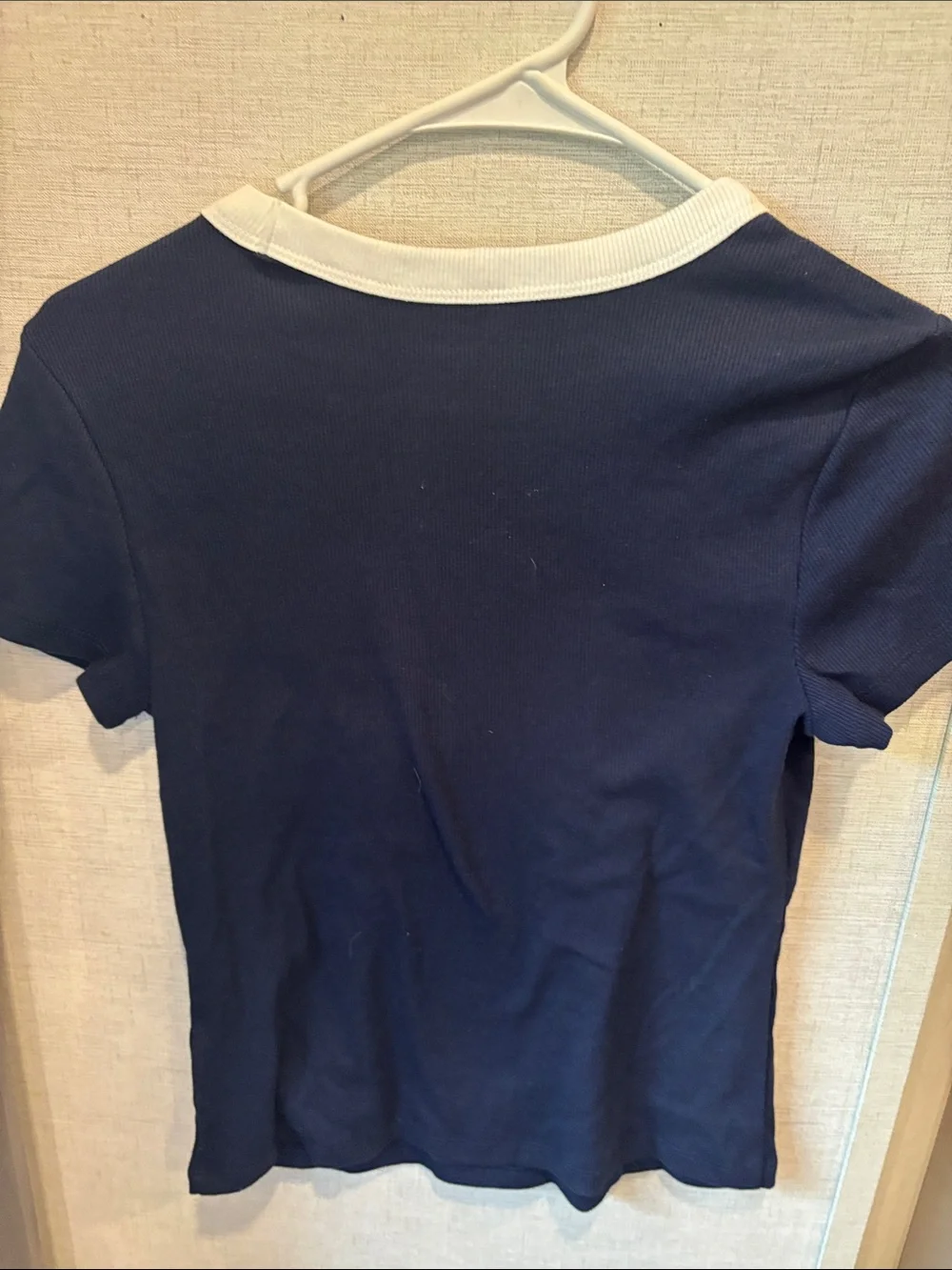 Old Navy Navy Tee with White Trim and 'Long Weekend' Graphic